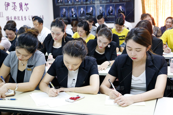 美容院房间装修效果图简约古风